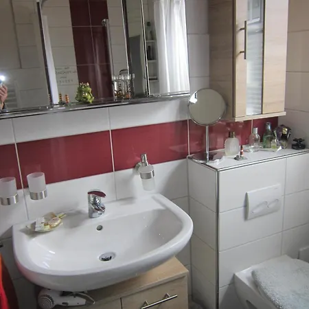 Otel Dani's Feriendomizil Fuer 6 Personen Wieda